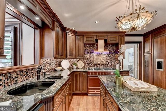 480 Prince Charles Place, Johns Creek, GA 30022