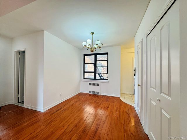 2518 Union Street 2E, Flushing, NY 11354