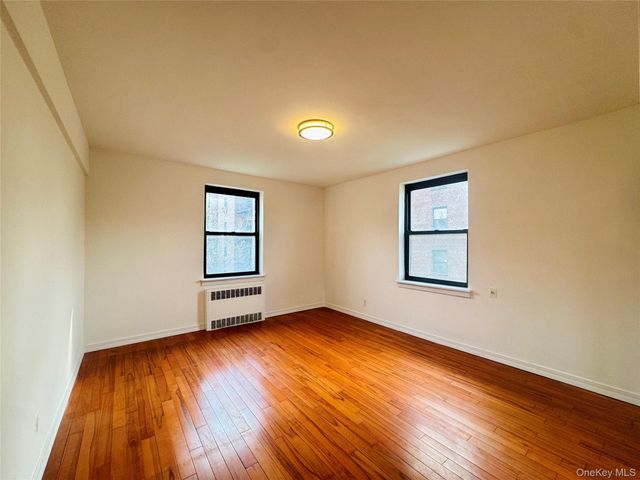 2518 Union Street 2E, Flushing, NY 11354