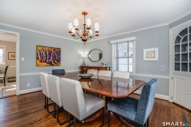 15 Avondale Road, West Hartford, CT 06117