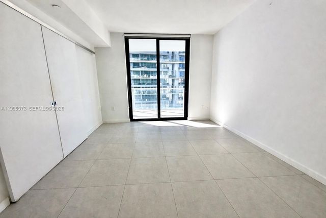 1010 Brickell Ave 3207, Miami, FL 33131