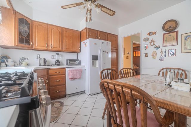 226-18 77 Avenue, Oakland Gardens, NY 11364