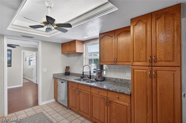 2333 Dover AVE, Fort Myers, FL 33907