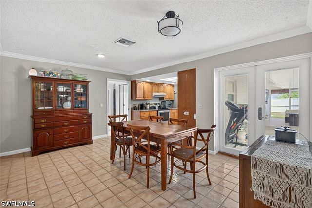 2333 Dover AVE, Fort Myers, FL 33907