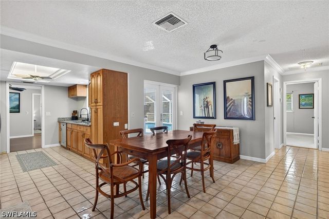 2333 Dover AVE, Fort Myers, FL 33907