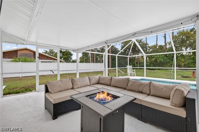 2333 Dover AVE, Fort Myers, FL 33907