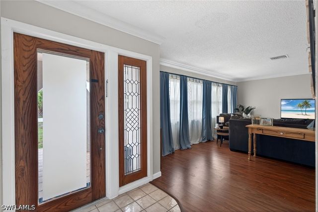 2333 Dover AVE, Fort Myers, FL 33907