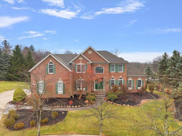 26566 Anchorage Court, Novi, MI 48374