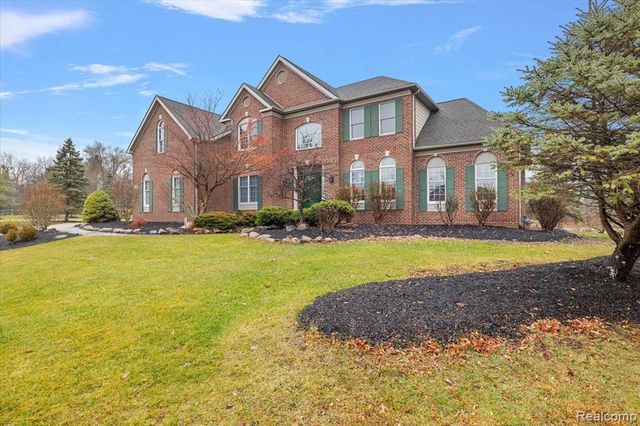 26566 Anchorage Court, Novi, MI 48374