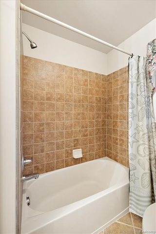 26566 Anchorage Court, Novi, MI 48374