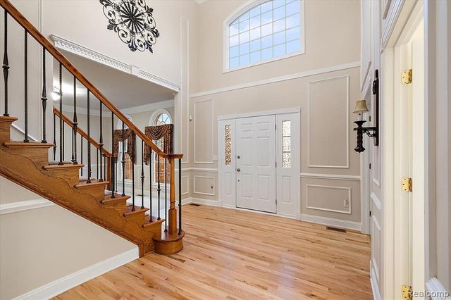 26566 Anchorage Court, Novi, MI 48374