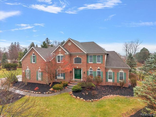 26566 Anchorage Court, Novi, MI 48374