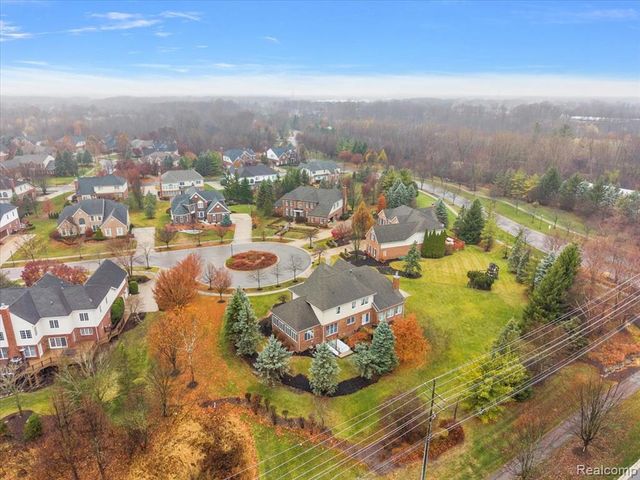 26566 Anchorage Court, Novi, MI 48374