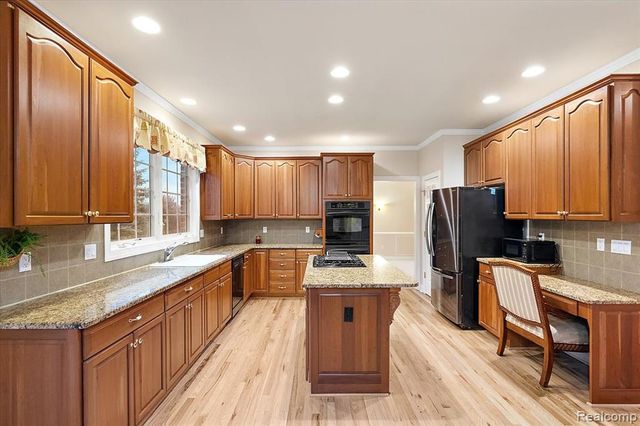 26566 Anchorage Court, Novi, MI 48374