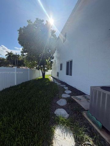 1920 NW 182nd Terrace, Pembroke Pines, FL 33029