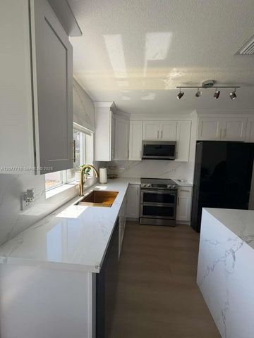 1920 NW 182nd Terrace, Pembroke Pines, FL 33029