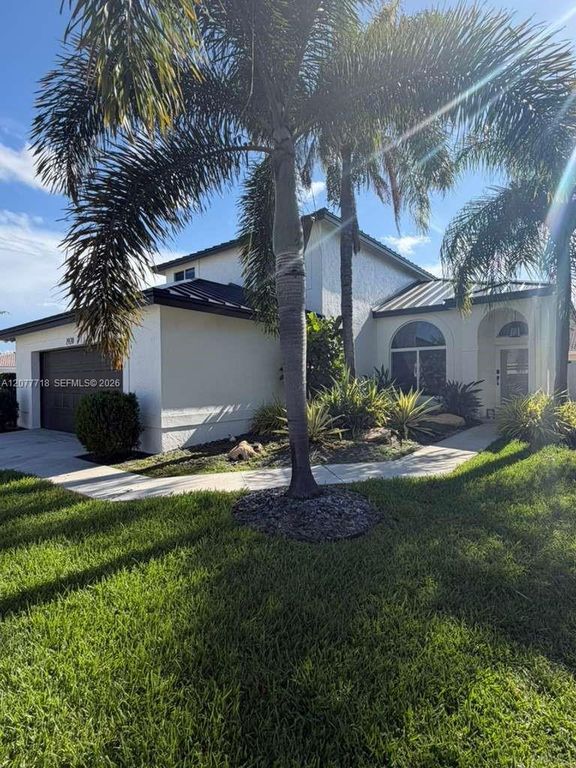1920 NW 182nd Terrace, Pembroke Pines, FL 33029