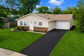 1910 ADAMS Street, Chicago Heights, IL 60411