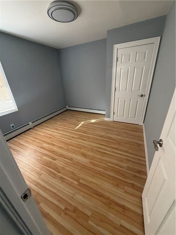 24 De Soto Street 3, Providence, RI 02909