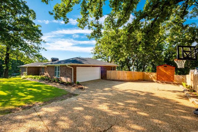 13241 Rivercrest Drive, Little Rock, AR 72212