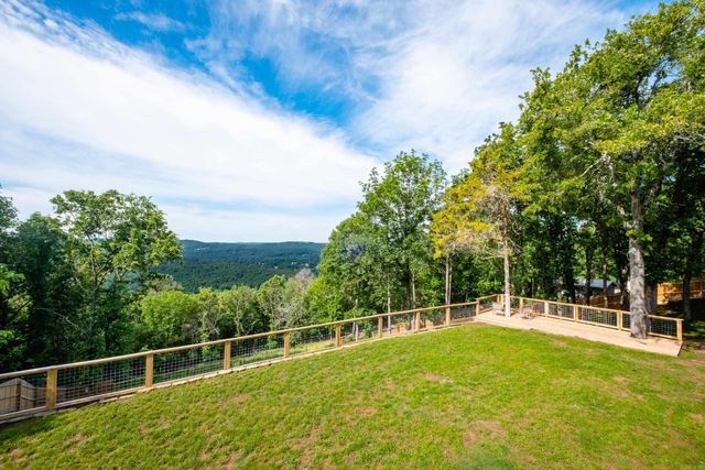 13241 Rivercrest Drive, Little Rock, AR 72212
