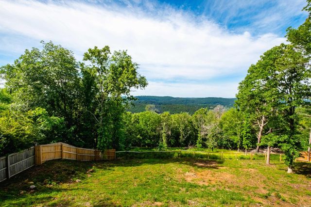 13241 Rivercrest Drive, Little Rock, AR 72212