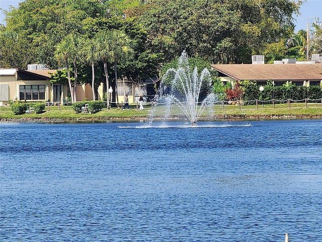 140 Fox Road 3-46, Hollywood, FL 33024