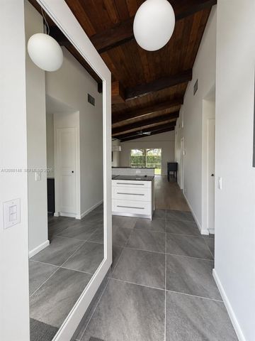 140 Fox Road 3-46, Hollywood, FL 33024