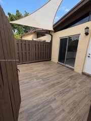 140 Fox Road 3-46, Hollywood, FL 33024