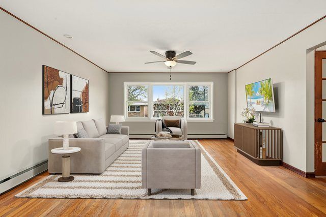 5322 S 72nd Court, Summit, IL 60501