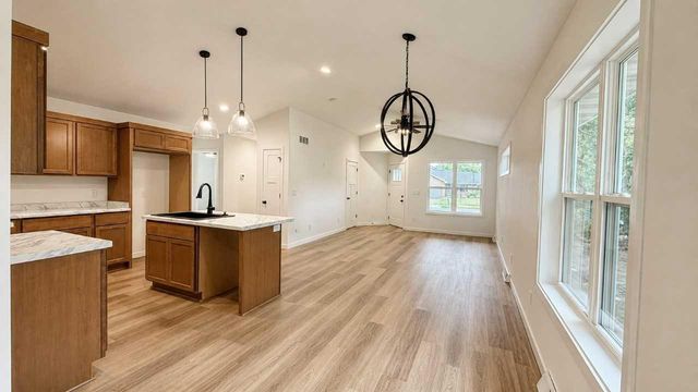 768 KONNOR COURT, Omro, WI 54963