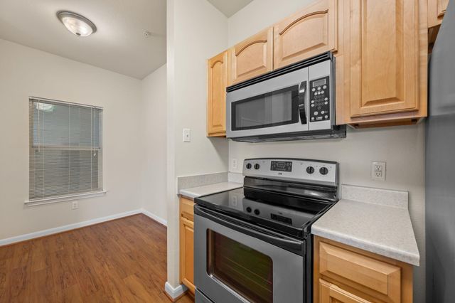 12166 Metric BLVD 357, Austin, TX 78758