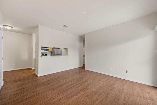 12166 Metric BLVD 357, Austin, TX 78758