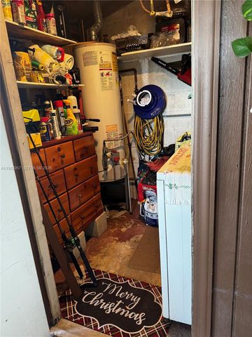 8720 SW 148th Pl, Miami, FL 33193