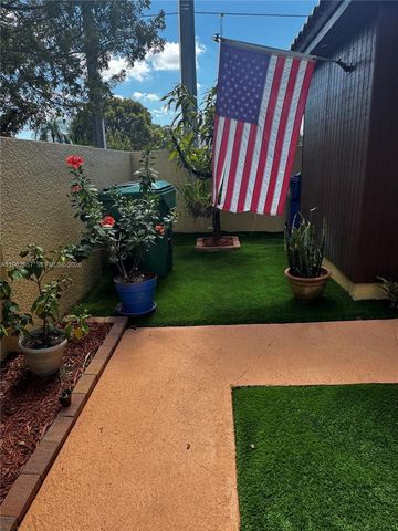 8720 SW 148th Pl, Miami, FL 33193