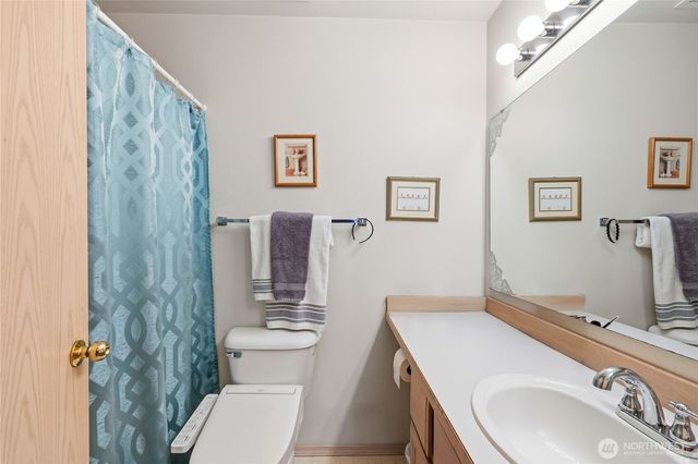 21028 Virginia Avenue NE, Kingston, WA 98346