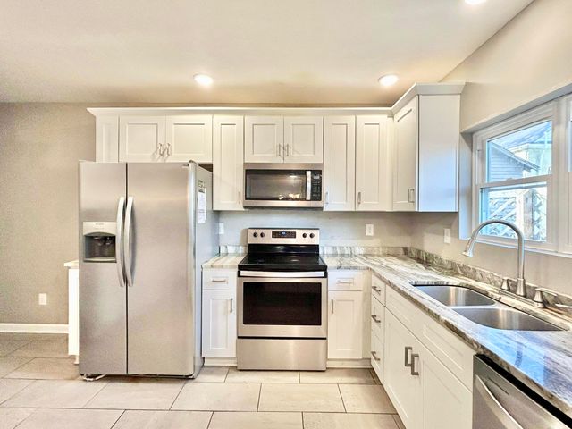 200 Clements Avenue, Somerset, KY 42503