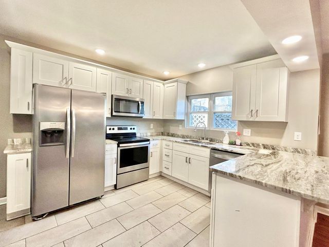 200 Clements Avenue, Somerset, KY 42503