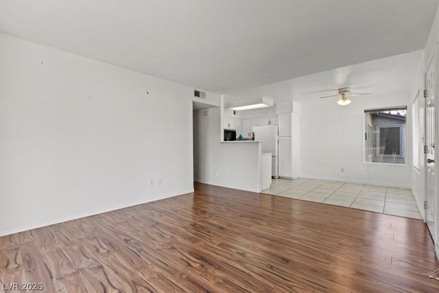 3145 Casey Drive 201, Las Vegas, NV 89120
