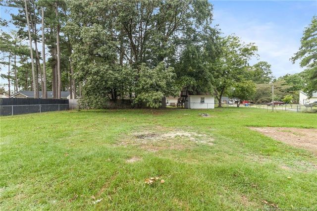 900 Hollydale Lane, Fayetteville, NC 28314