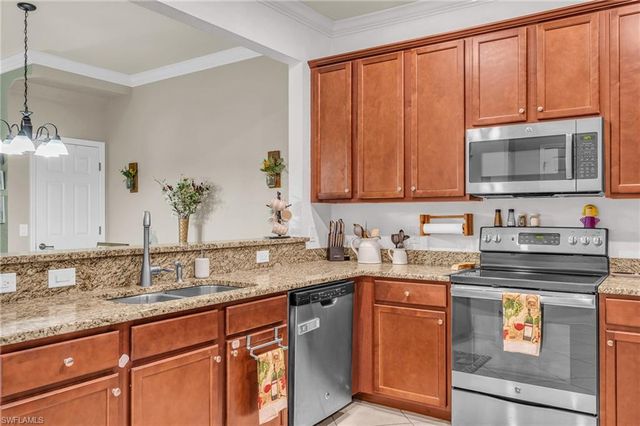 10266 Via Colomba CIR, Fort Myers, FL 33966