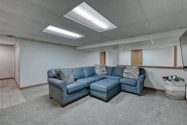 5518 110th STREET, Hales Corners, WI 53130