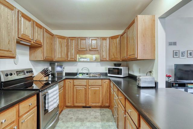 5518 110th STREET, Hales Corners, WI 53130