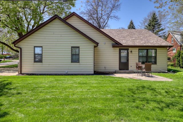 5518 110th STREET, Hales Corners, WI 53130