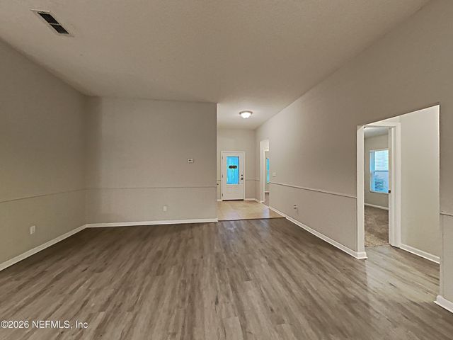 13471 DEVAN LEE Drive E, Jacksonville, FL 32226