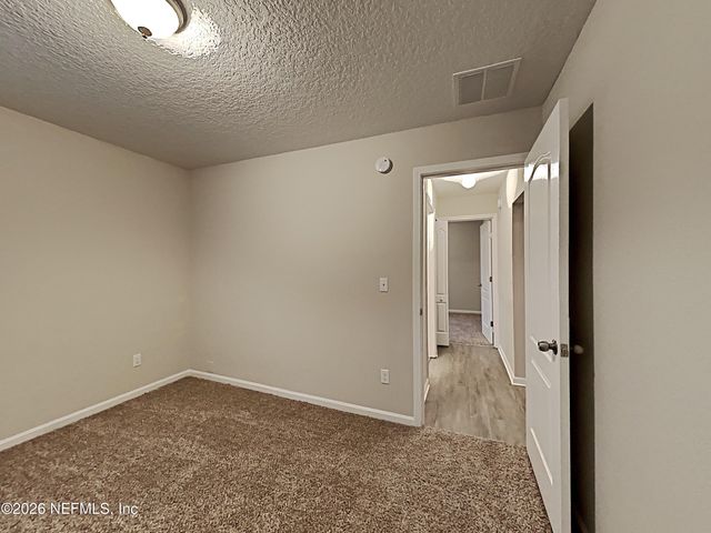 13471 DEVAN LEE Drive E, Jacksonville, FL 32226