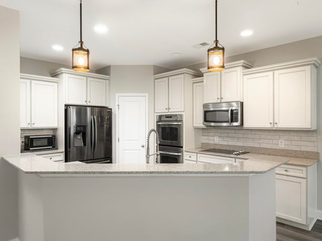 206 Donatella Drive, Goose Creek, SC 29445