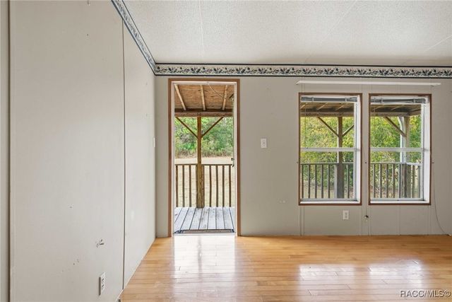 4403 N Elm Drive, Crystal River, FL 34428