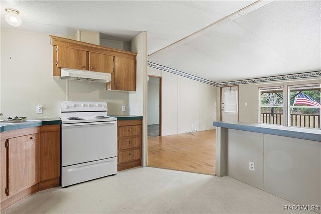 4403 N Elm Drive, Crystal River, FL 34428