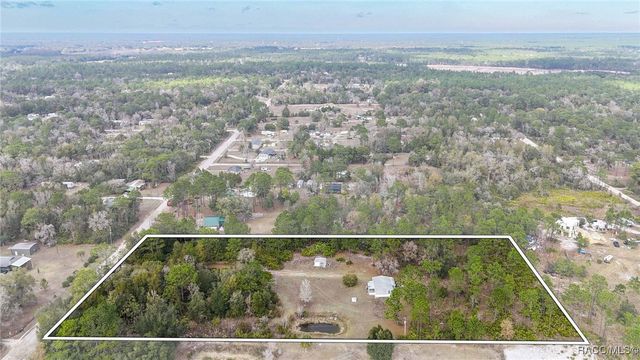 4403 N Elm Drive, Crystal River, FL 34428